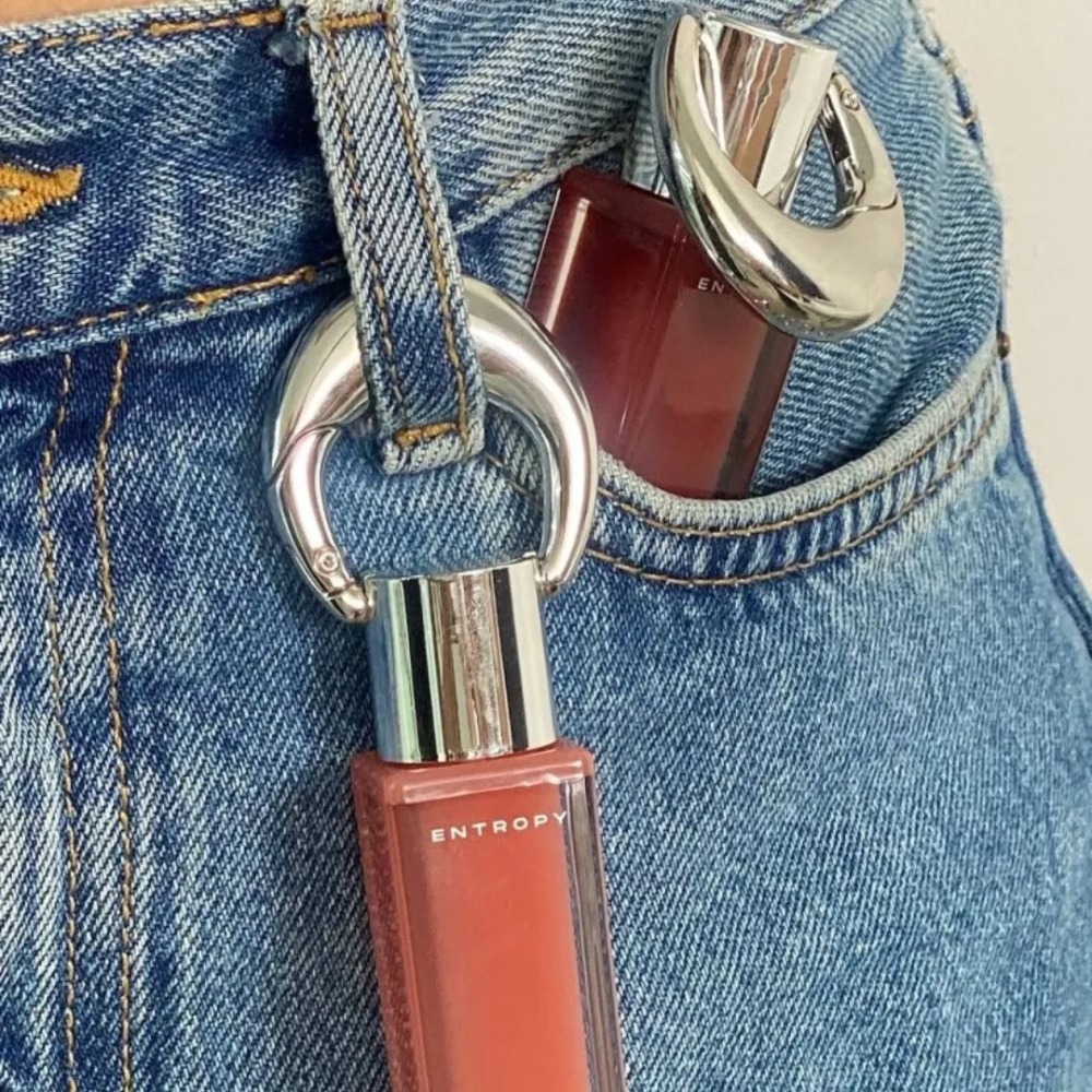 ENTROPY｜亮面魅惑唇釉 唇彩 果凍唇感 水潤持久 時尚吊飾 亮面 飽和 不黏膩 唇釉 鑰匙圈｜DBK生活美學｜-細節圖4