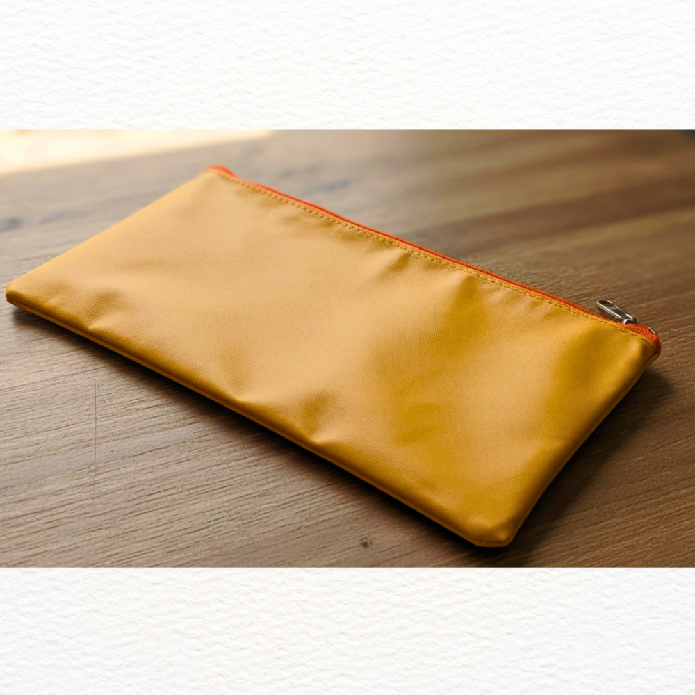 【悠悠趣】旅行收納袋 中尺寸高級皮革 拉鍊袋 機票護照收納 皮革護照包 票據夾 文件袋 資料袋 出國必備 機場通關-細節圖9