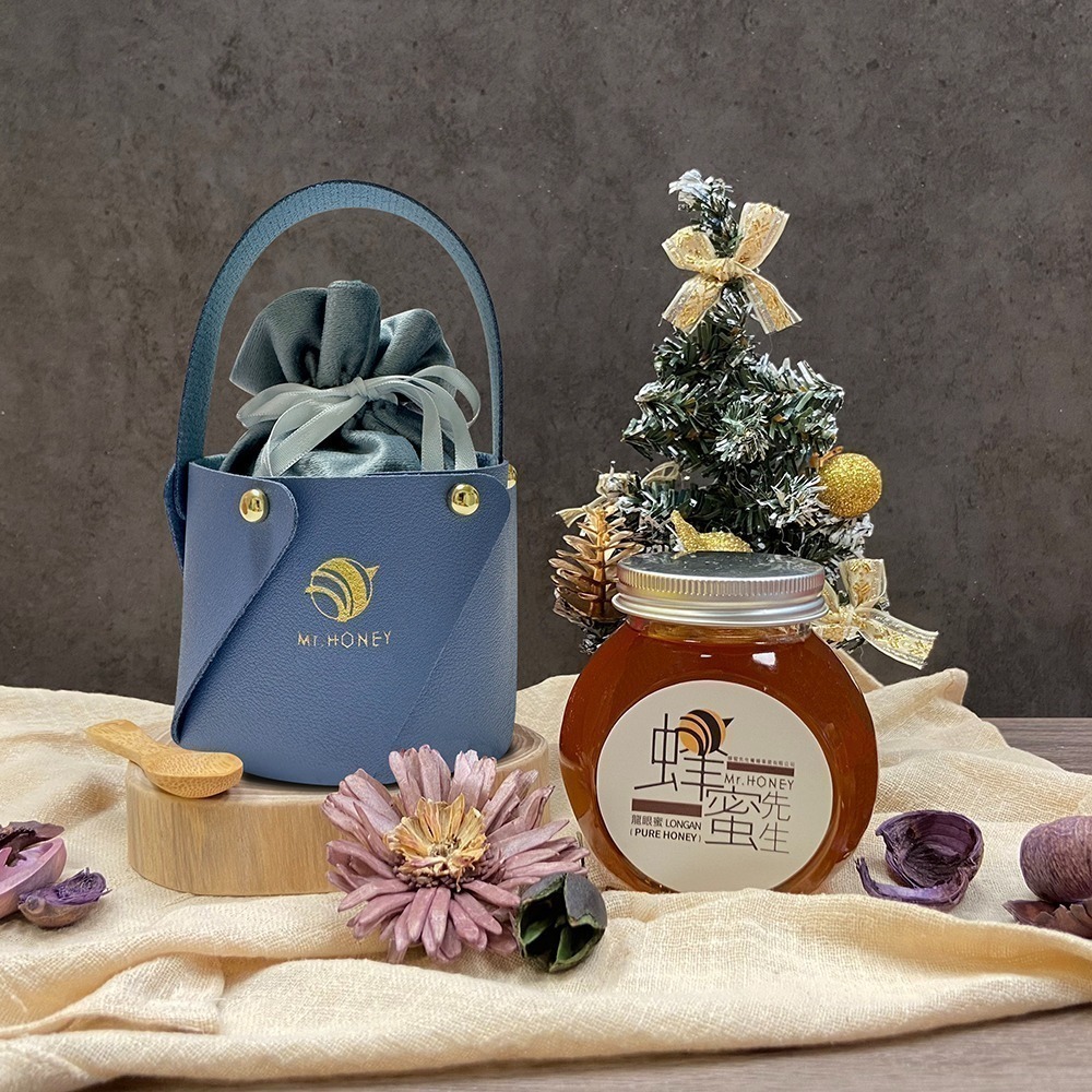 霧藍皮質提籃+藍色絨布袋+木製小湯匙