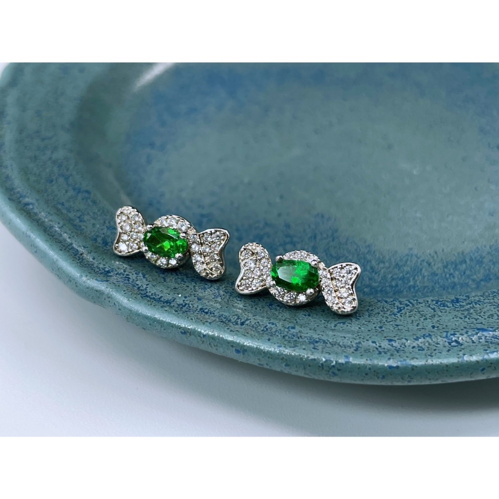 LEROY JEWELRY 樂花精品珠寶-「綠漾耳韻 沙佛萊石」-細節圖2