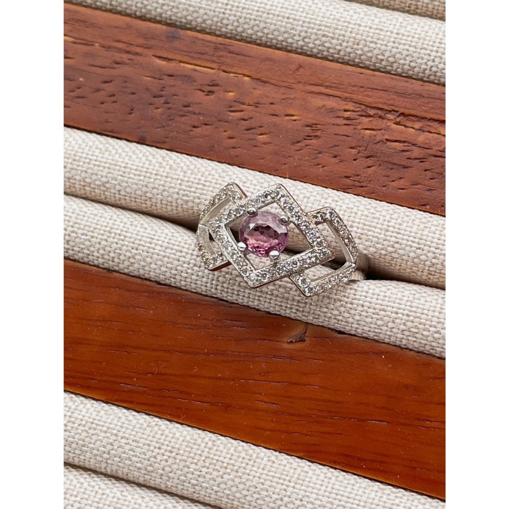 LEROY JEWELRY 樂花精品珠寶 [櫻影心語-天然粉色尖晶石戒指］-細節圖2