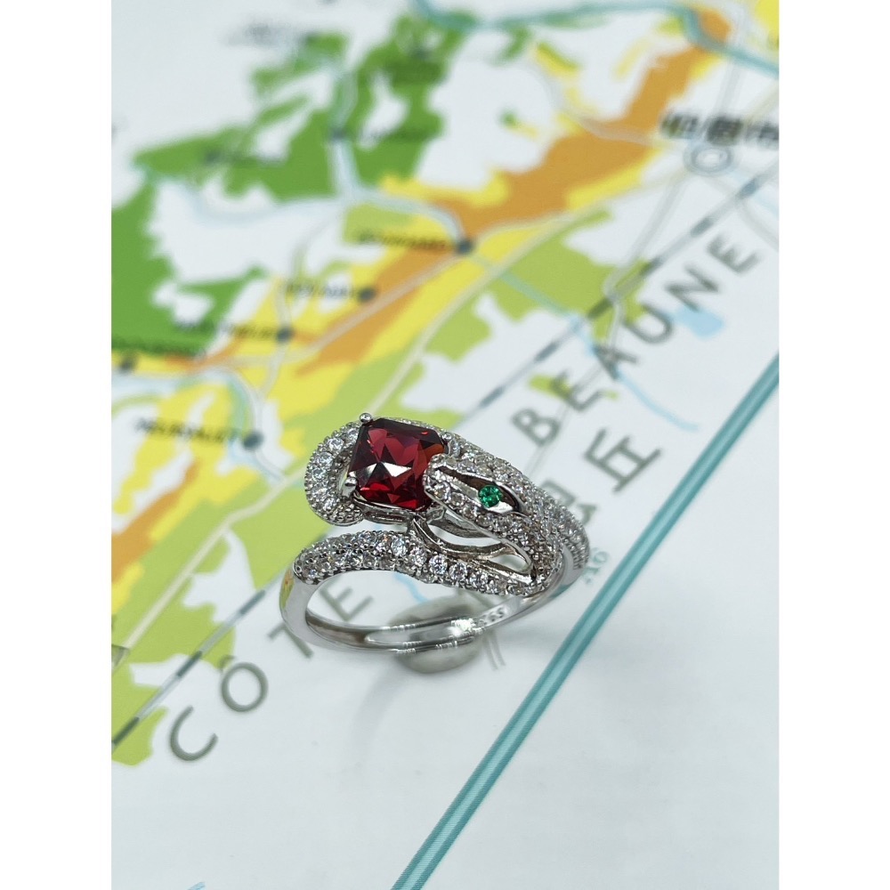 LEROY JEWELRY 樂花精品珠寶-[深紅纏影 Garnet Entwine石榴石戒指］-細節圖4