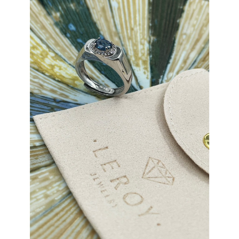LEROY JEWELRY 樂花精品珠寶-［信念之石｜藍寶石紳士戒］-細節圖2
