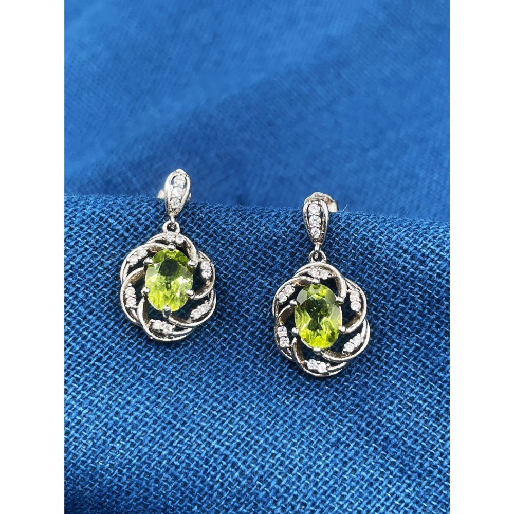 LEROY JEWELRY 樂花精品珠寶-｜Leroy・城市綠光 ✧橄欖石耳環-細節圖2