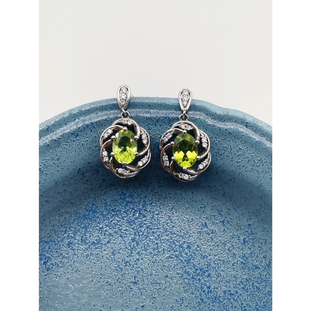 LEROY JEWELRY 樂花精品珠寶-｜Leroy・城市綠光 ✧橄欖石耳環-細節圖5