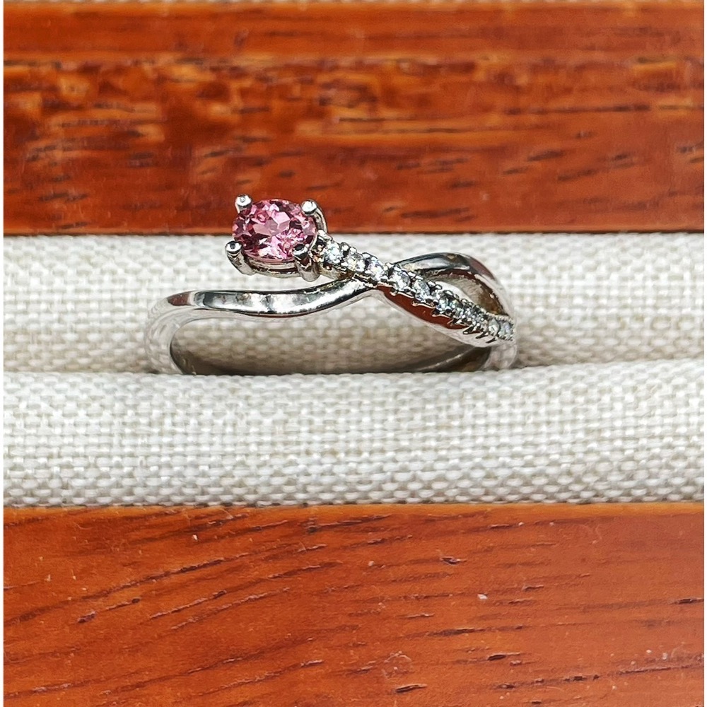 LEROY JEWELRY 樂花精品珠寶-［微閃粉-粉色尖晶石戒指］-細節圖6