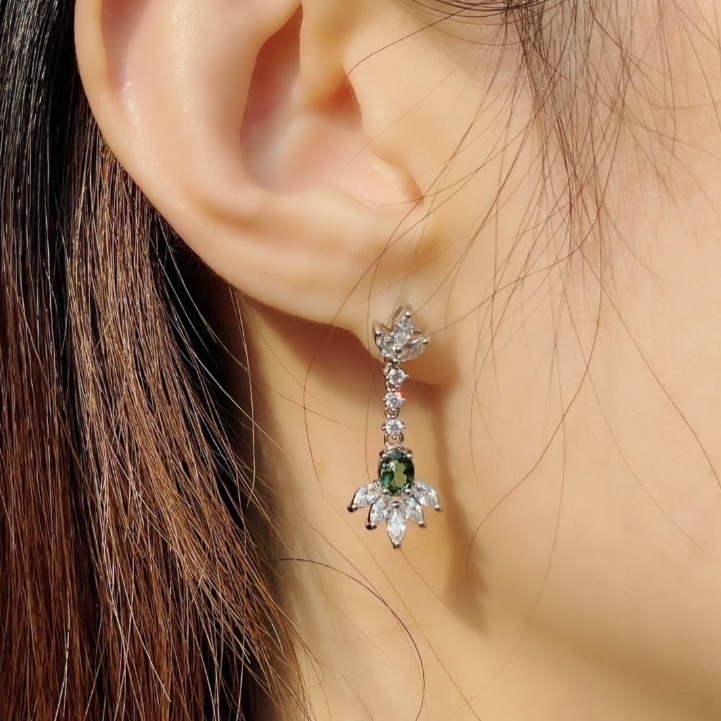 LEROY JEWELRY 樂花精品珠寶 翠光流影︱綠碧璽耳環-細節圖2