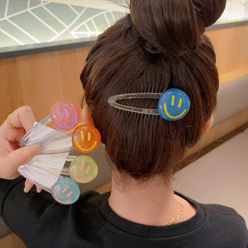 心飾Acc🇰🇷快速出貨「韓國 微笑笑臉髮夾碎髮夾 多巴胺髮夾 瀏海夾 韓式髮夾 韓國東大門 兒童髮夾 髮飾 繽紛-細節圖4