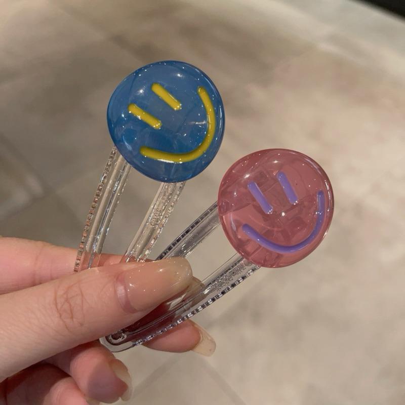 心飾Acc🇰🇷快速出貨「韓國 微笑笑臉髮夾碎髮夾 多巴胺髮夾 瀏海夾 韓式髮夾 韓國東大門 兒童髮夾 髮飾 繽紛-細節圖5