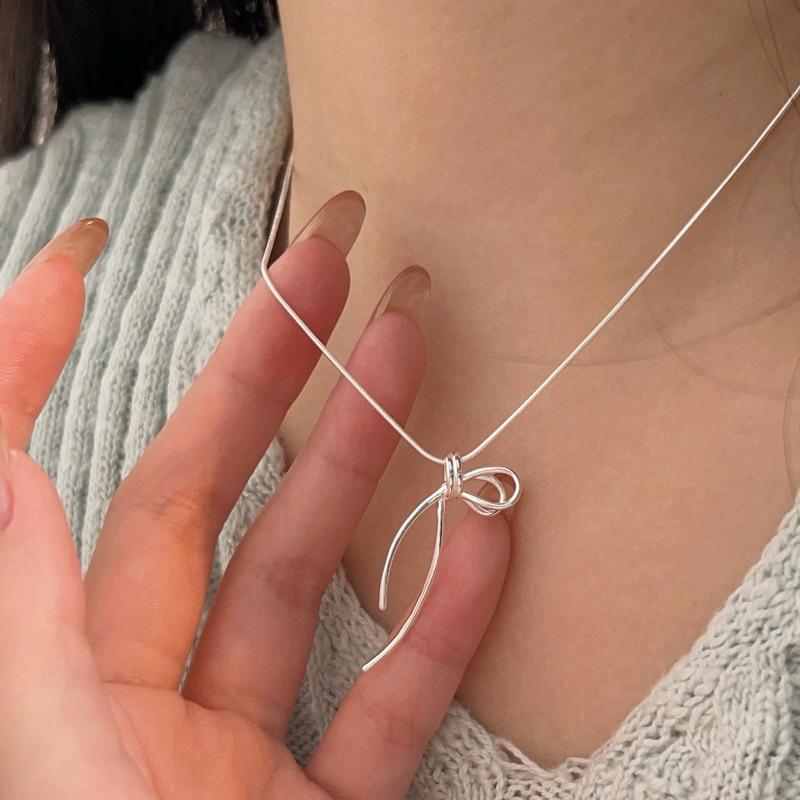 心飾Acc🇰🇷快速出貨「S925純銀 打結蝴蝶結水鑽項鍊 S925-細節圖7