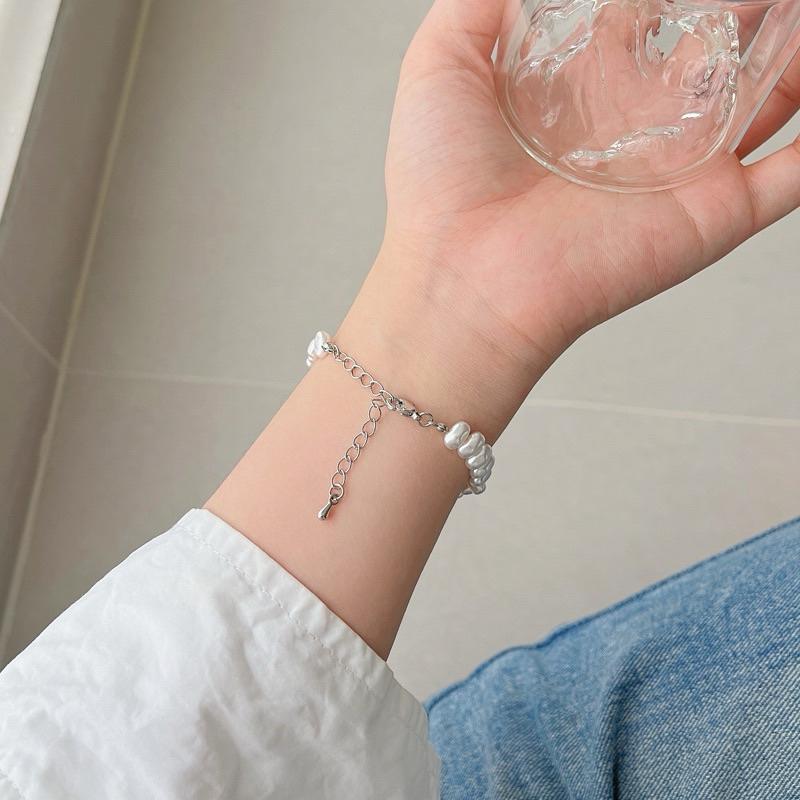 心飾Acc🇰🇷快速出貨「愛心造型巴洛克珍珠質感手鍊 / 珍珠手鍊 愛心手鍊 韓系手鍊 韓國空運-細節圖2