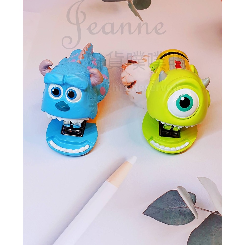 [日貨噗噗購](現貨)日本正版 迪士尼 訂書機 毛怪 大眼仔 維尼熊 蒂蒂-細節圖2