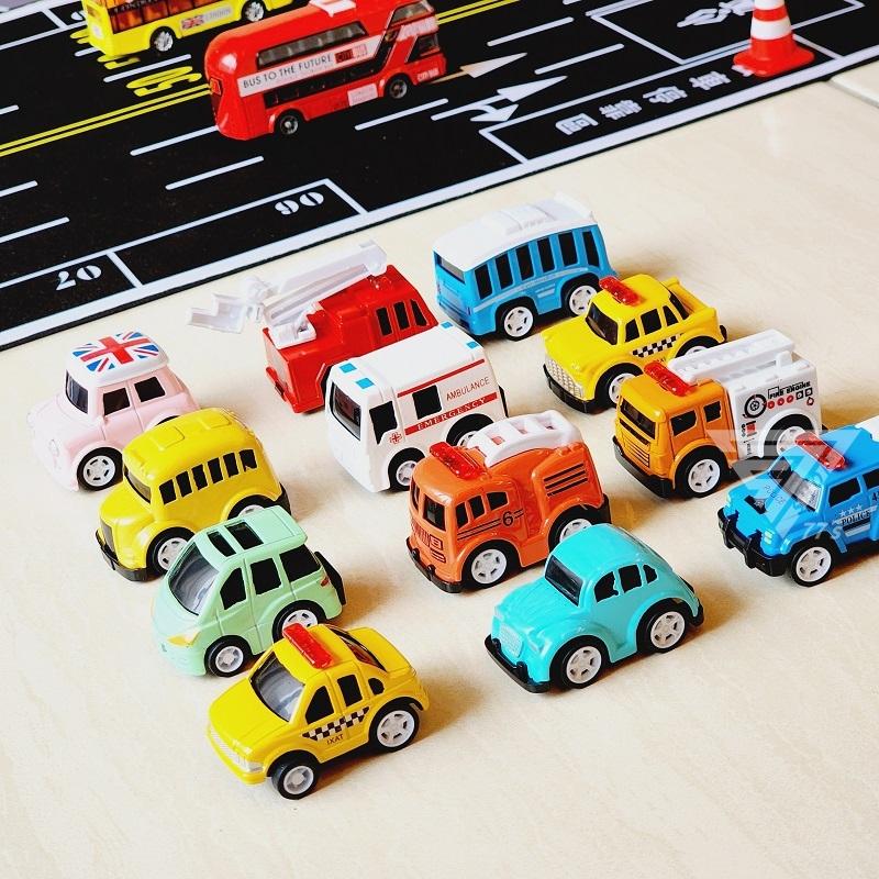 【台灣現貨】【12款Q版口袋可愛合金車】玩具合金車 口袋玩具小汽車 掌心玩具 迴力車 小車車 玩具車 MINI車車-細節圖3