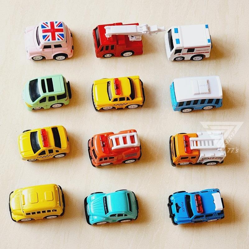 【台灣現貨】【12款Q版口袋可愛合金車】玩具合金車 口袋玩具小汽車 掌心玩具 迴力車 小車車 玩具車 MINI車車-細節圖5