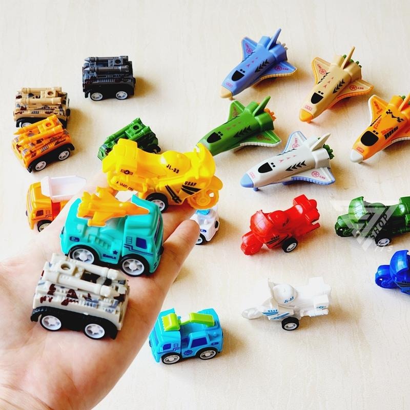 【台灣現貨】【超可愛迷你迴力小車】工程車 重機摩托車 戰車 太空飛船 警車 救護車 迷你小汽車 玩具車 兒童分享禮 小車-細節圖2