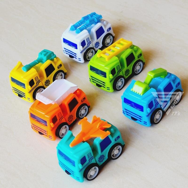 【台灣現貨】【超可愛迷你迴力小車】工程車 重機摩托車 戰車 太空飛船 警車 救護車 迷你小汽車 玩具車 兒童分享禮 小車-細節圖5