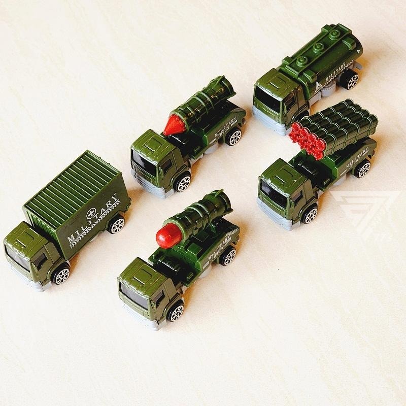 【台灣現貨】【輕型軍事車合金車/5款可選】導彈車 砲彈車 坦克車 模型戰車 迷彩 運輸車 戰鬥車 小汽車 玩具戰車 模型-細節圖4