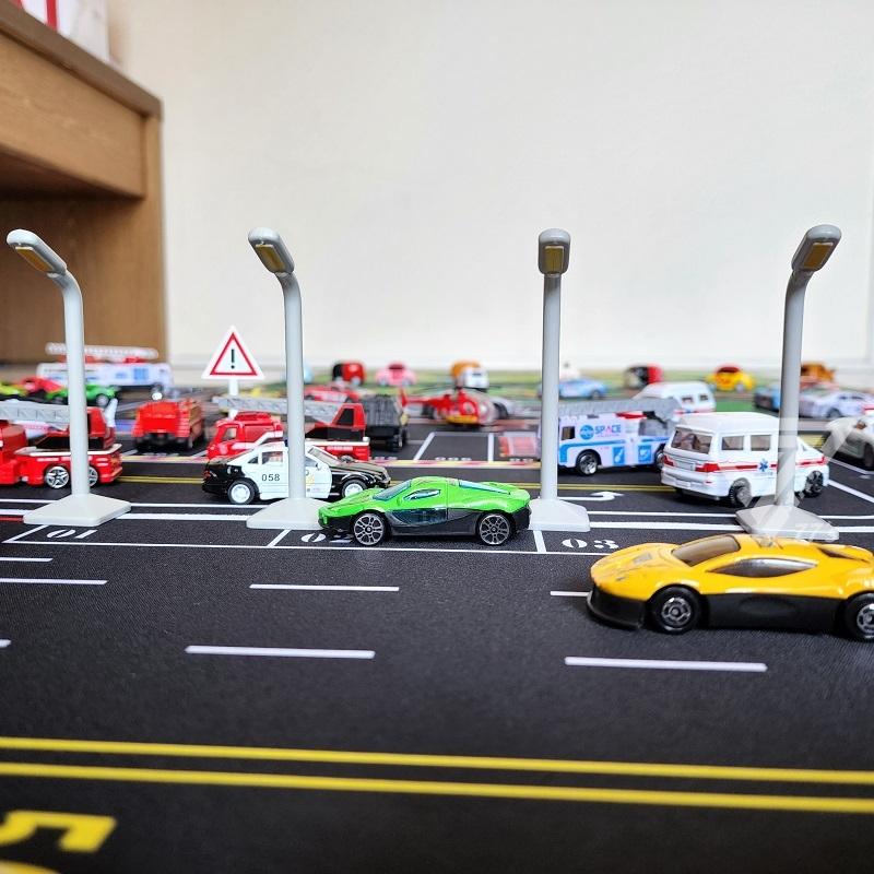 【台灣出貨】【道路路燈玩具 6入/交通路障】12送1 馬路路燈  道路場景 停車場配件 認知玩具 交通號誌 微型攝影-細節圖3