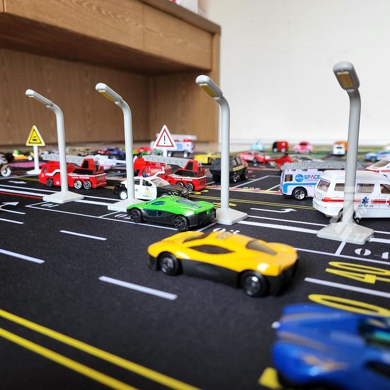 【台灣出貨】【道路路燈玩具 6入/交通路障】12送1 馬路路燈  道路場景 停車場配件 認知玩具 交通號誌 微型攝影-細節圖6