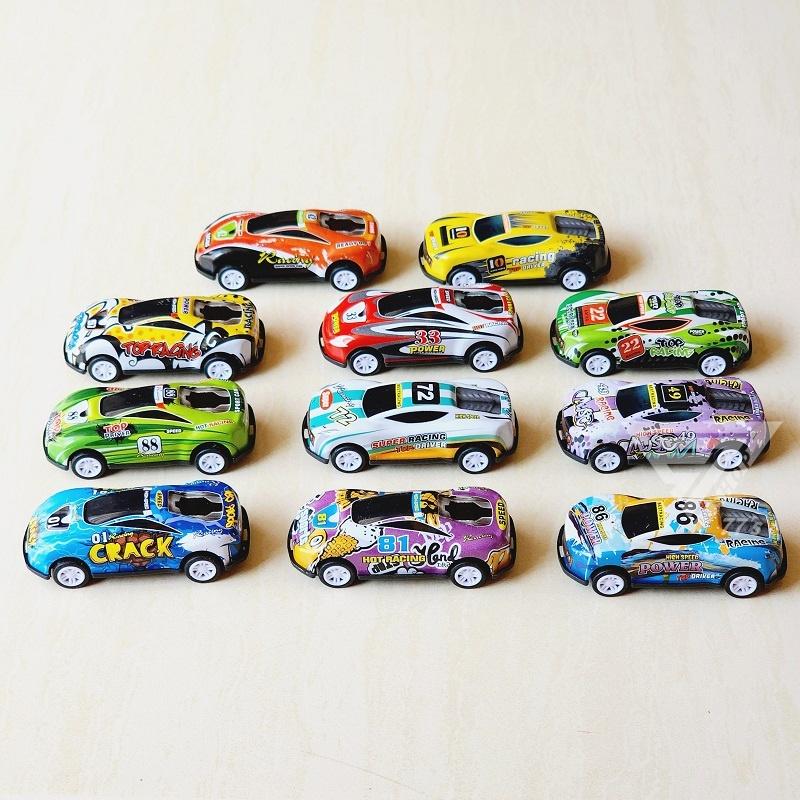 【台灣出貨】【多色玩具迴力賽車/隨機出貨】兒童玩具車 小汽車 模型玩具車 1/64 玩具跑車 玩具賽車 迴力車 小車車-細節圖7