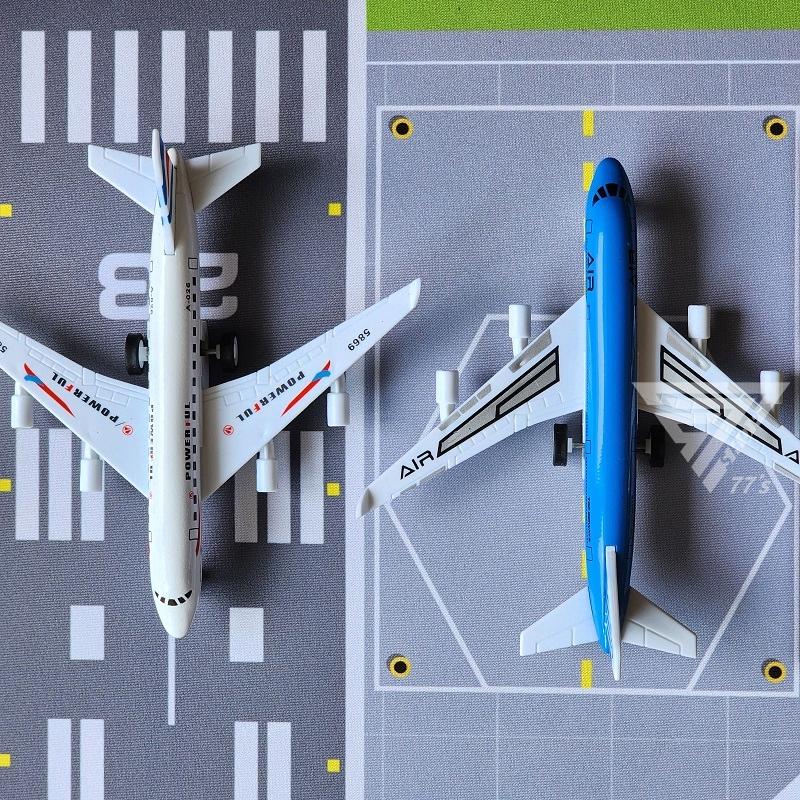 【新款機場密碼 含飛機套組 台灣製滑鼠墊】1:64 模型飛機 模型車地墊 遊戲墊 玩具車墊 適用( TOMICA 樂高-細節圖4