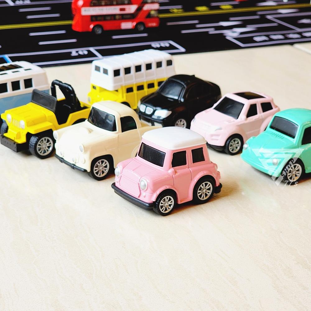 【台灣出貨】【8款Q版合金口袋迴力車】MINI玩具車 小汽車 Q版巴士 玩具車 玩具跑車模型 可愛迴力車 Q版跑車-細節圖5