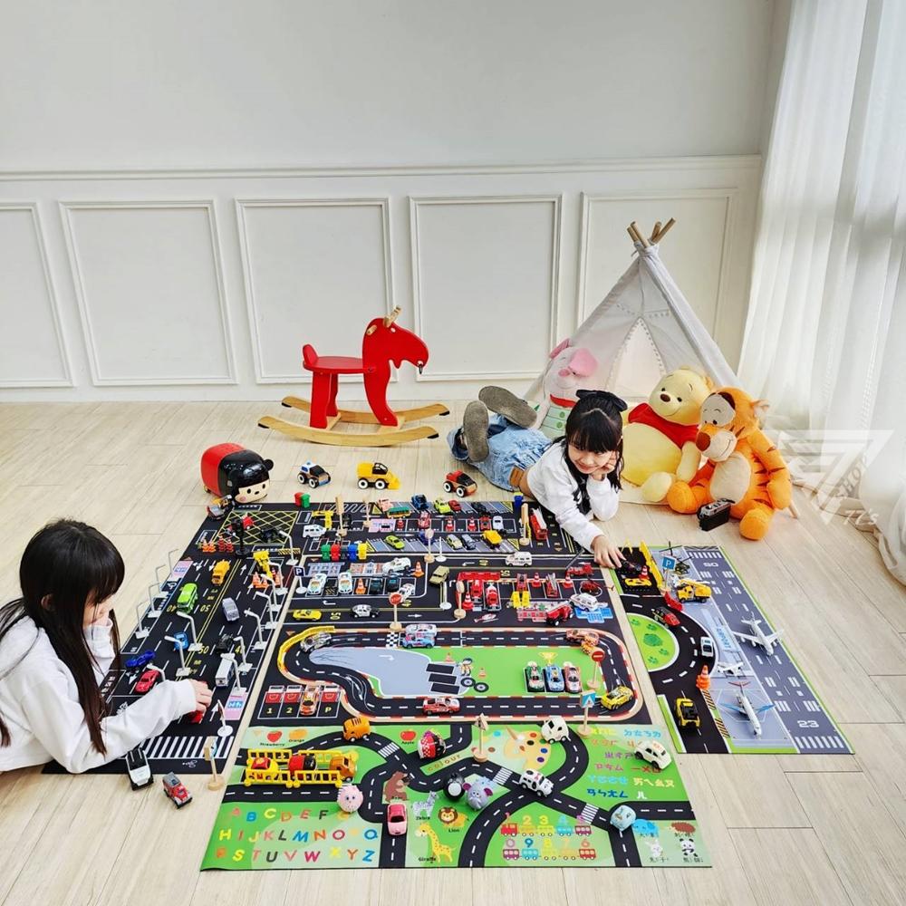 【現貨 台灣設計製造】【台灣道路遊戲墊 1:64 模型車地墊】交通遊戲墊 場景遊戲墊 滑鼠墊 玩具車地墊 停車場場景 車-細節圖6