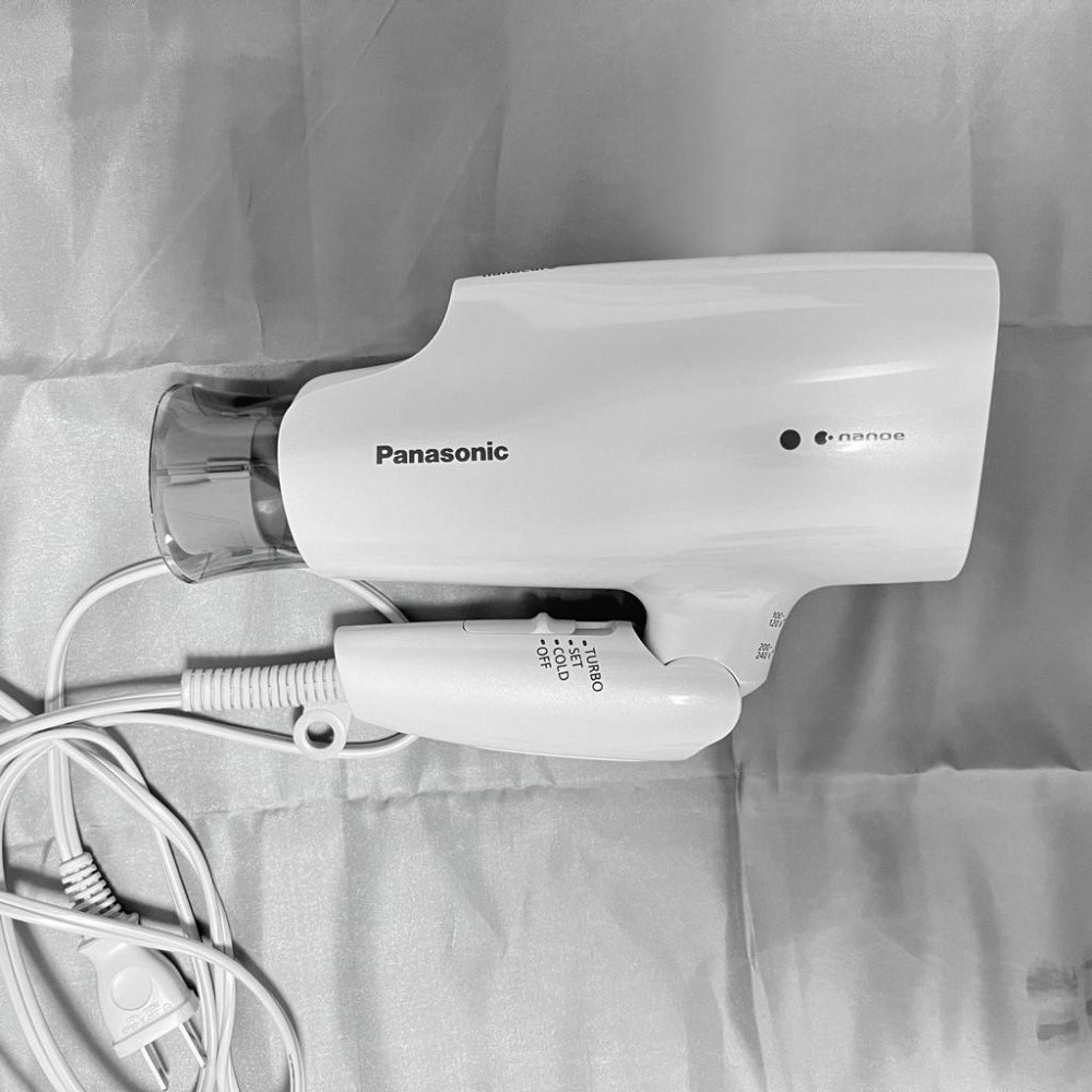 【二手】【保留原箱】Panasonic 奈米負離子吹風機 EH-CNA5A 快乾 國際通用款(白色)-細節圖5
