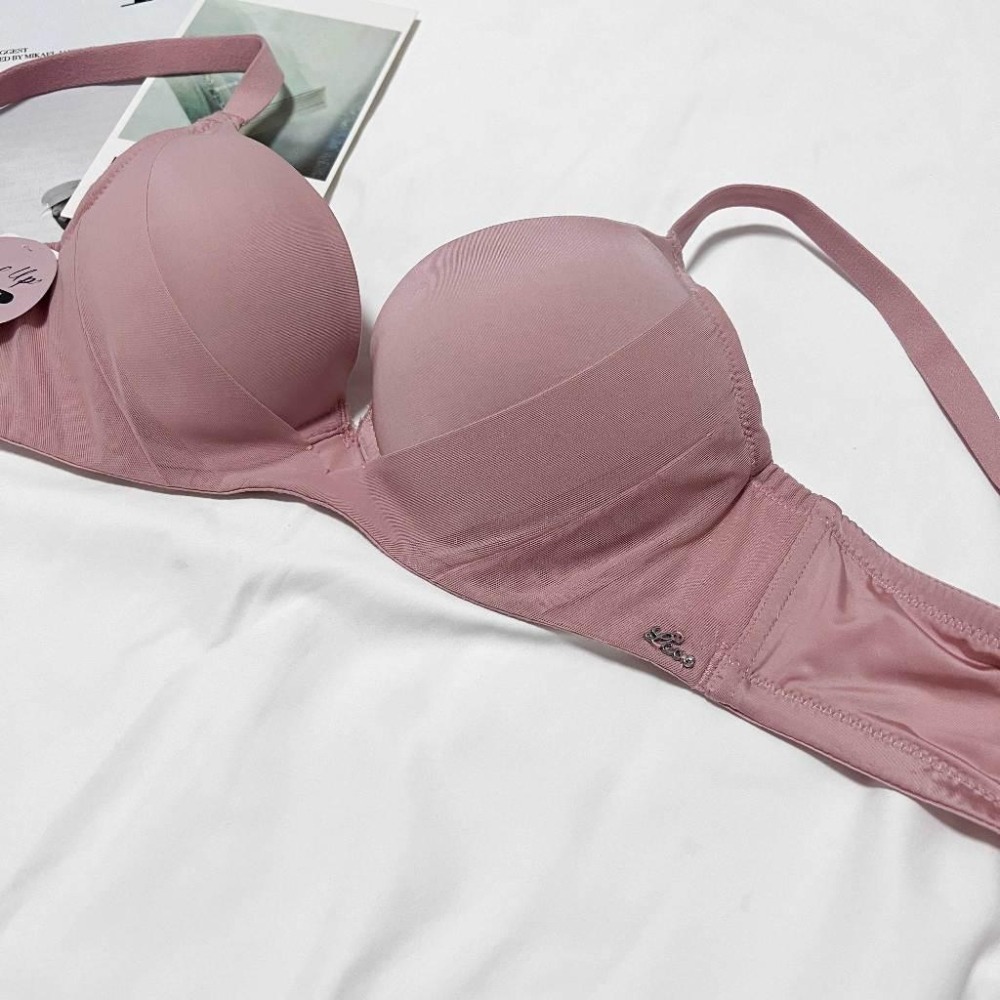 【全新成套1499】集中內衣 軟鋼圈 成套內衣 無痕內衣 內衣 瑪登瑪朵 集中包覆 嬰兒棉 透氣內衣-細節圖3