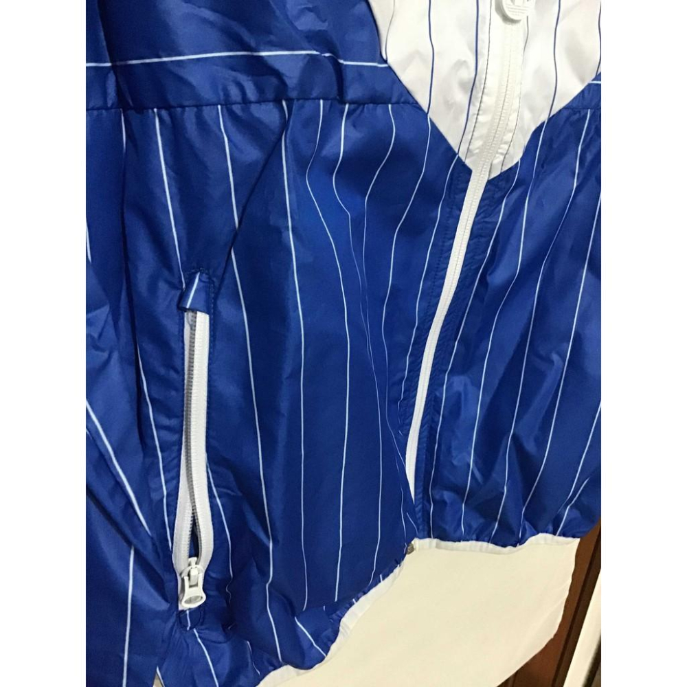 現貨特價 全新有牌 男生 Adidas Orignal 防風連帽外套-細節圖7