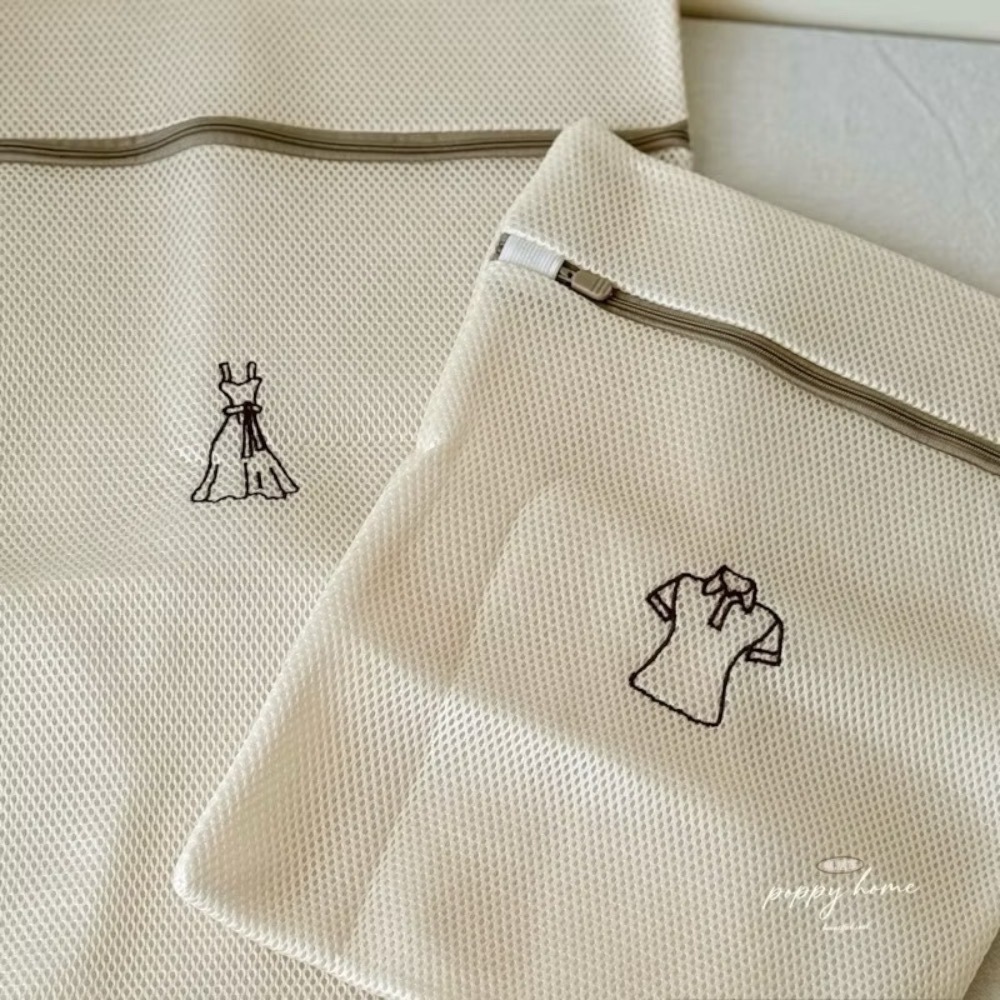 poppy-洗衣服必備 加厚刺繡 米黃色洗衣袋 洗衣網袋 衣物護洗袋 洗衣袋 洗衣網-細節圖3