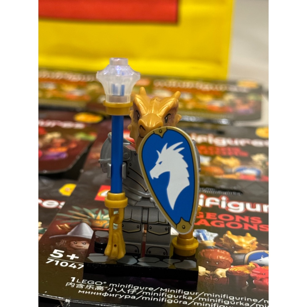 Lego Minifigure 71047 龍與地下城人偶 Dungeons & Dragons 龍裔聖武士-細節圖5