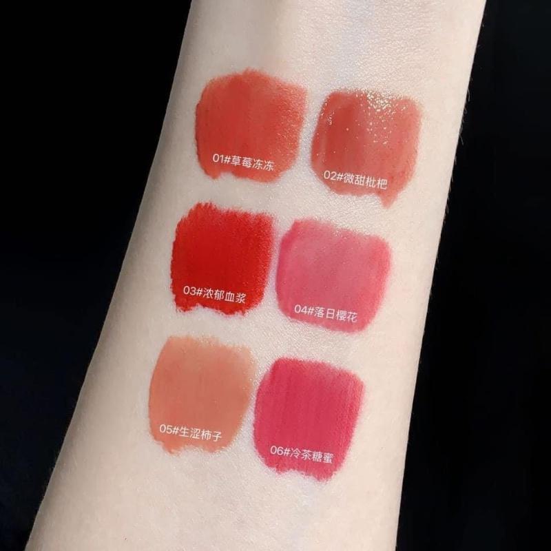 草莓兔鏡面水光唇釉6支盒裝-細節圖2
