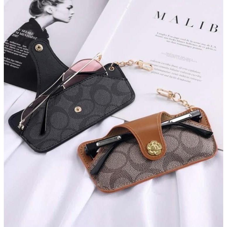 KITTY雜貨舖~老花皮革掛包收納袋-細節圖3