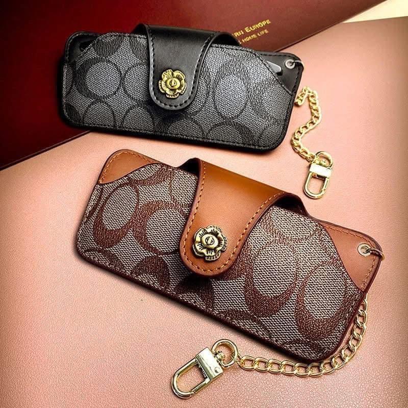 KITTY雜貨舖~老花皮革掛包收納袋-細節圖4