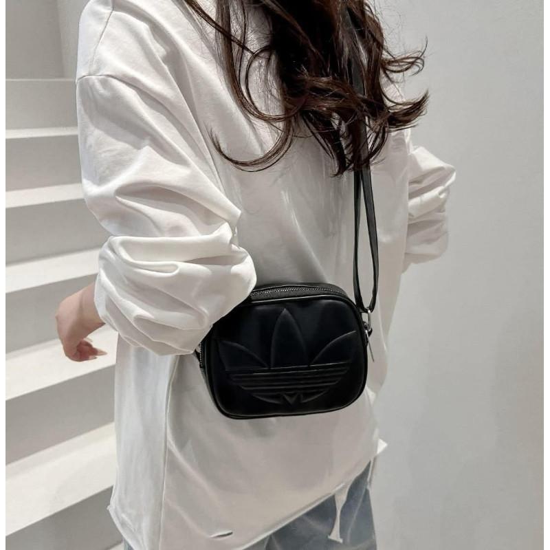 皮革立體壓花手機包相機包-細節圖2