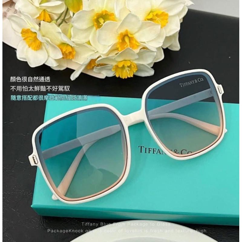 KITTY雜貨舖~帶腮紅漸變色墨鏡禮盒-細節圖7