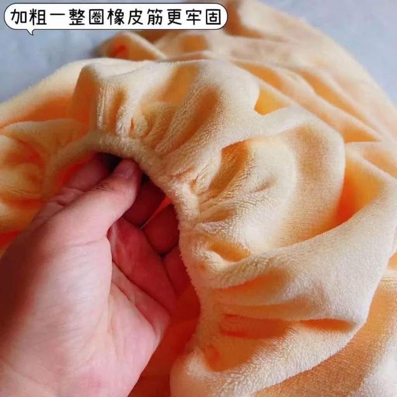 KITTY雜貨舖~天鵝絨保暖床罩-細節圖5
