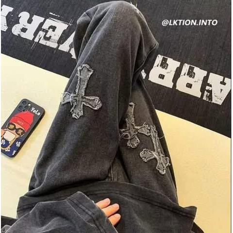 刺繡十字架拼接潮流百搭牛仔褲-細節圖2