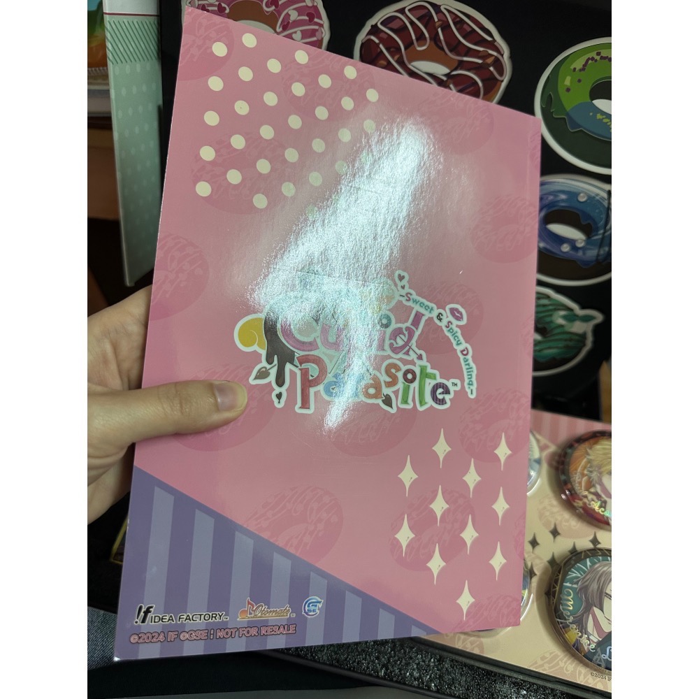 共生邱比特 FD 周邊 限定版周邊 小冊子 資料夾 徽章-細節圖4