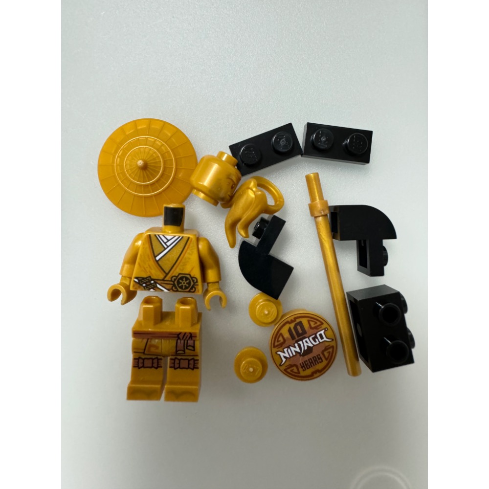 樂高 旋風忍者 10週年黃金人偶 吳大師 NJO 658-細節圖2