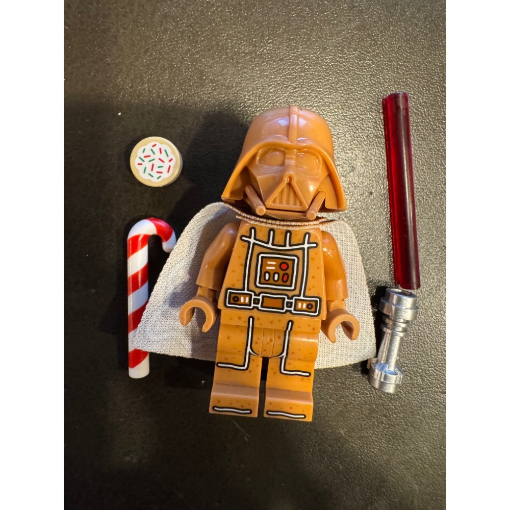 樂高 星際大戰 SW 1483 薑餅人達斯維達-細節圖2