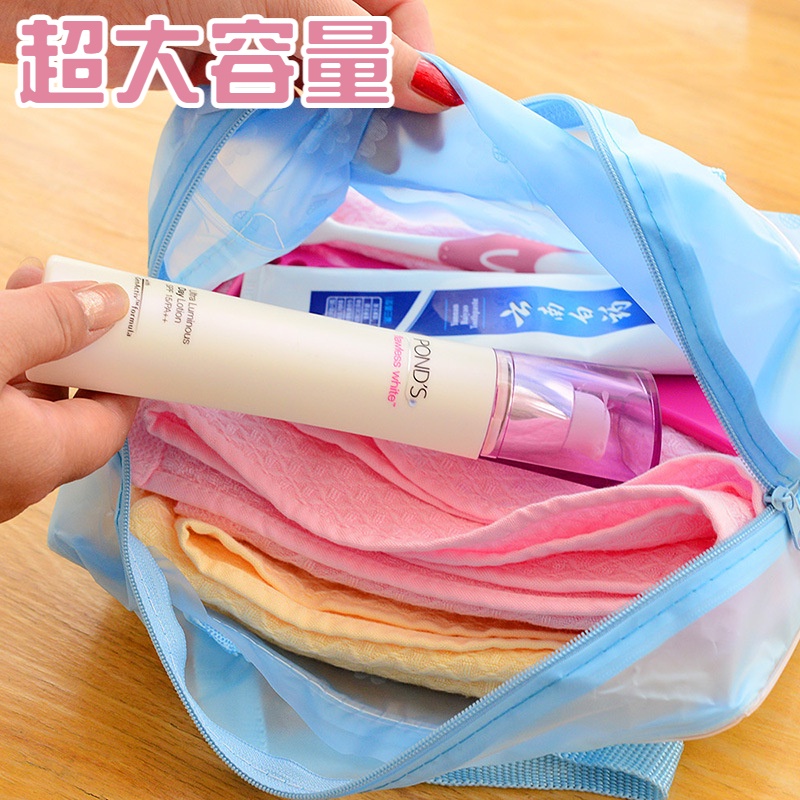 現貨 碎花防水盥洗包 防水收納包 洗漱包 手提收納包 游泳包 化妝包 化妝品 化妝品收納 防水袋 半透明 沙灘包-細節圖8