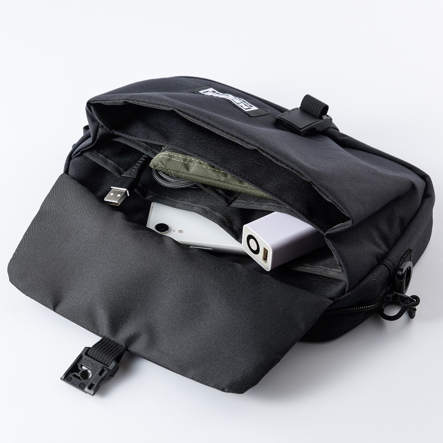 【MOOOSE】快釦城市小包 側背包 斜背包 隨身包 旅行小包 YKK拉鍊 磁扣 台灣製 畢業禮物-細節圖3