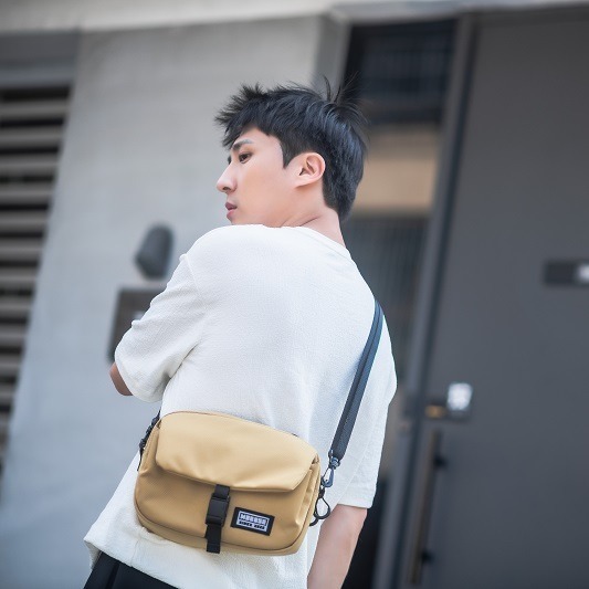 【MOOOSE】快釦城市小包 側背包 斜背包 隨身包 旅行小包 YKK拉鍊 磁扣 台灣製 畢業禮物-細節圖8