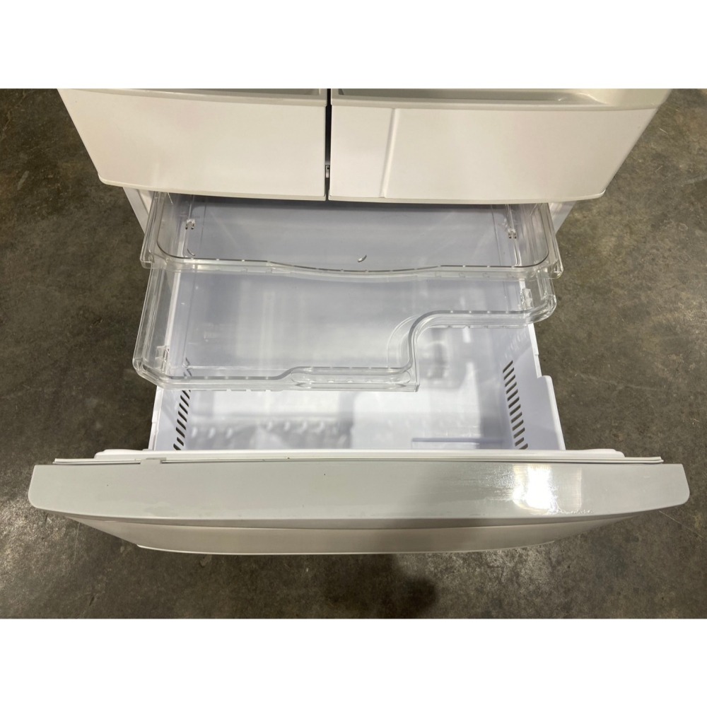 【永新二手家電】日立6門565公升冰箱（高雄店）-細節圖7