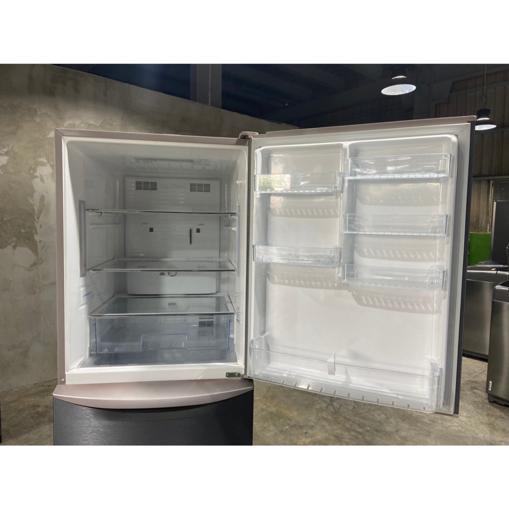 【永新二手家電】國際3門468公升冰箱（高雄店）-細節圖5