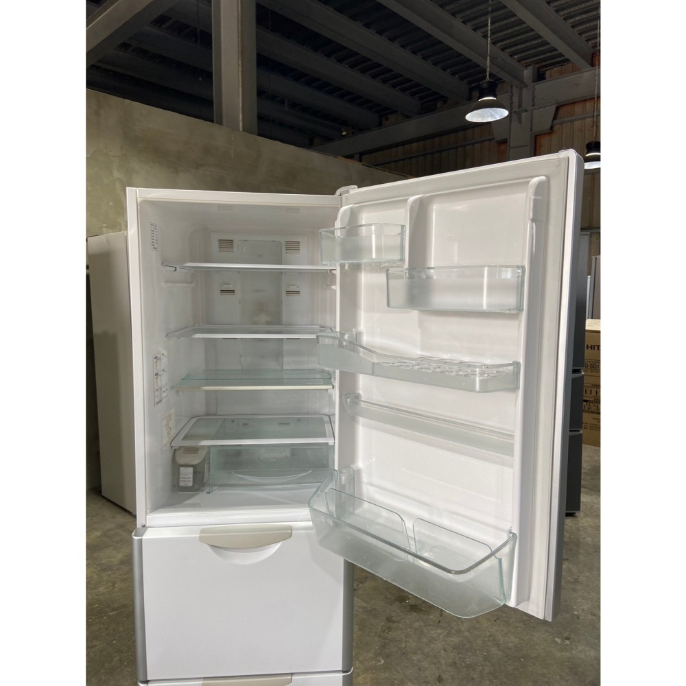 【永新二手家電】日立3門325公升冰箱（高雄店）-細節圖5