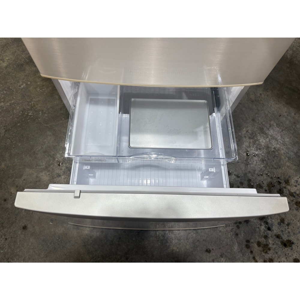【永新二手家電】國際4門560公升冰箱（高雄店）-細節圖8