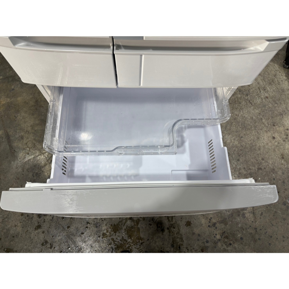 【永新二手家電】日立6門620公升冰箱（高雄店）-細節圖7